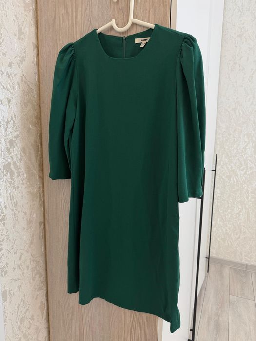 Продам платья размер ХС