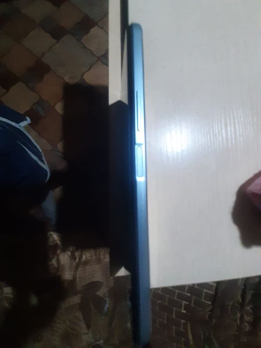 Продам телефон wivo Y21 64 gb