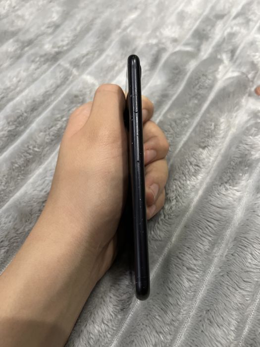 Iphone se 2020(за нова батерия)