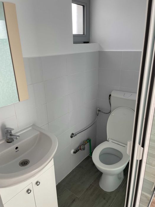Inchiriez Spatiu Comercial OPEN-SPACE 160mp+800mp Parcare Stradal Ghe Gr CANTACUZINO
