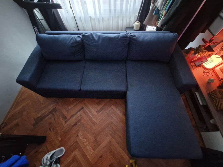 Триместен разтегателен диван с ракла