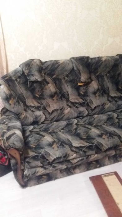 Диван продам 12000т