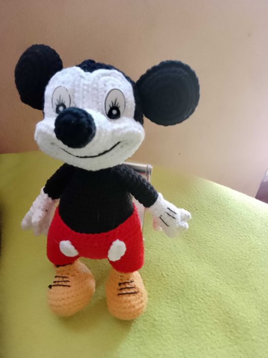 Ръчно плетени играчки