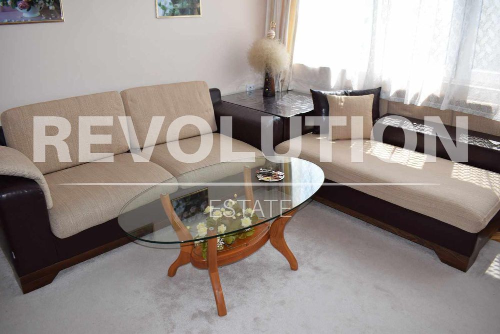 Дава се под наем Двустаен апартамент в Варна, Базар Левски - 56 кв.м за 500 € - Снимка #2