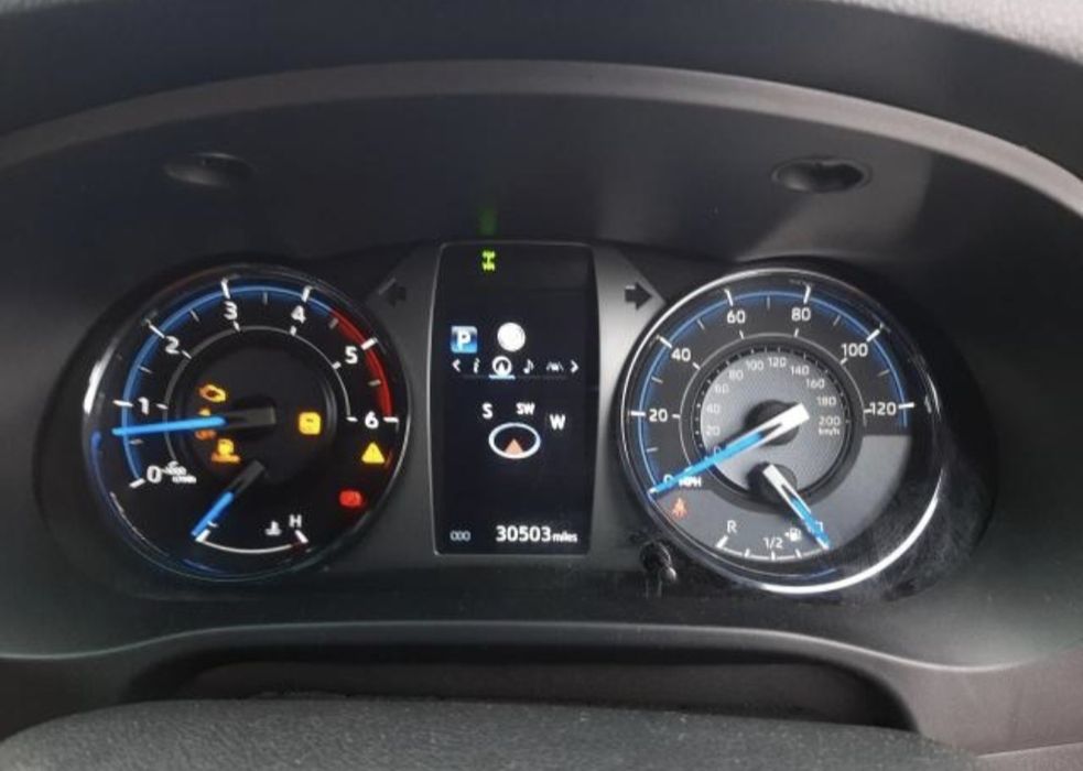 Dezmembrez Toyota Hilux Invincible 2020-2024 2.8 Automat