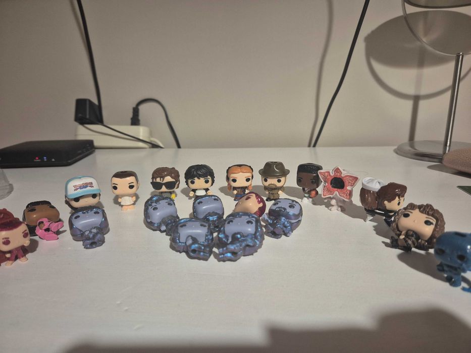 Stranger things - фигурки от Kinder яйца