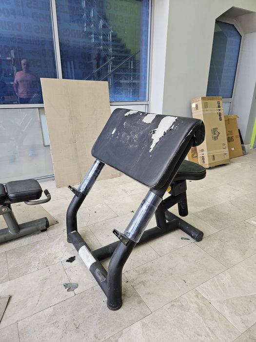 Aparate fitness / sport pentru gym, mansarda etc - picioare, biceps, abdomen Matrix