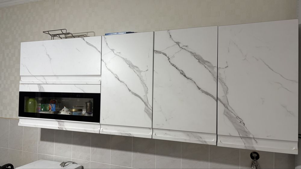 Продам кухонную гарнитуру
