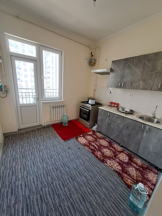 Kvartira bor ijaraga