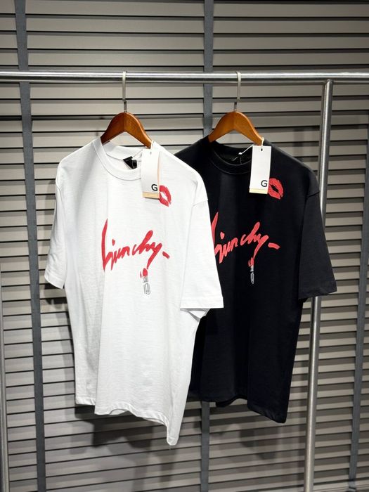 Tricou Givency