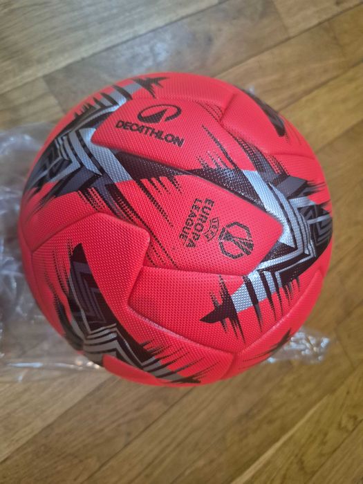 Minge de fotbal oficiala de iarna Europa League