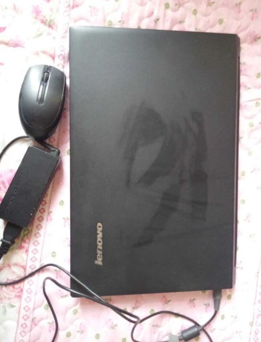 Lenovo B 590 noutbuk