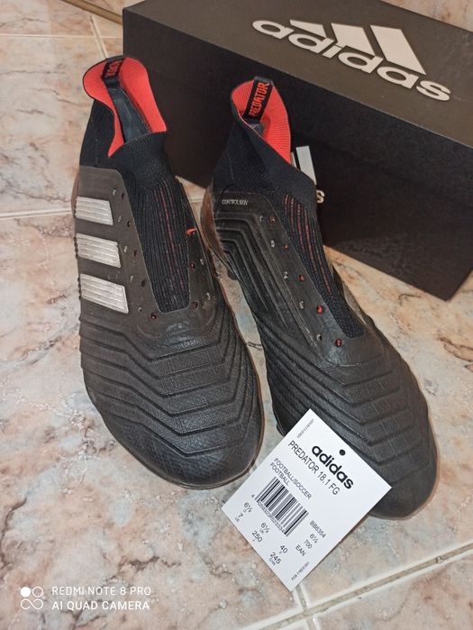 Футболни обувки(бутонки,калеври) Nike и Adidas! Нови! Промоция!