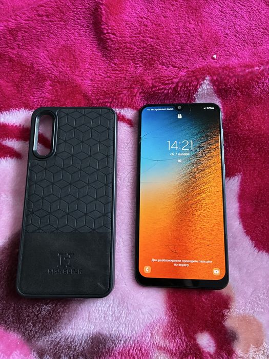 Продам телефоны рабочие