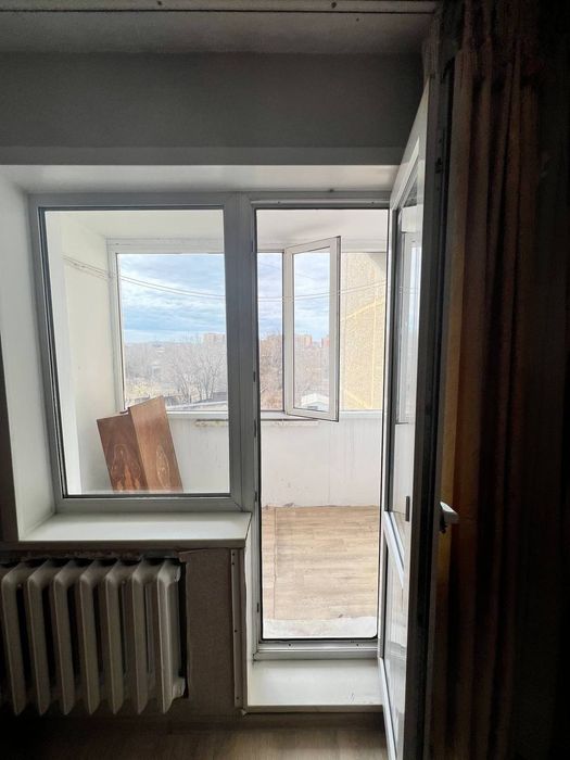 Продаётся 3-комнатная квартира