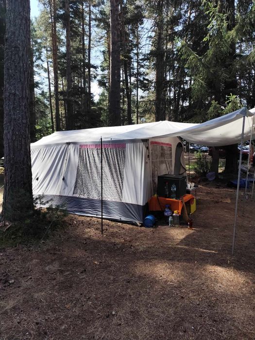 Продавам ремарке палатка