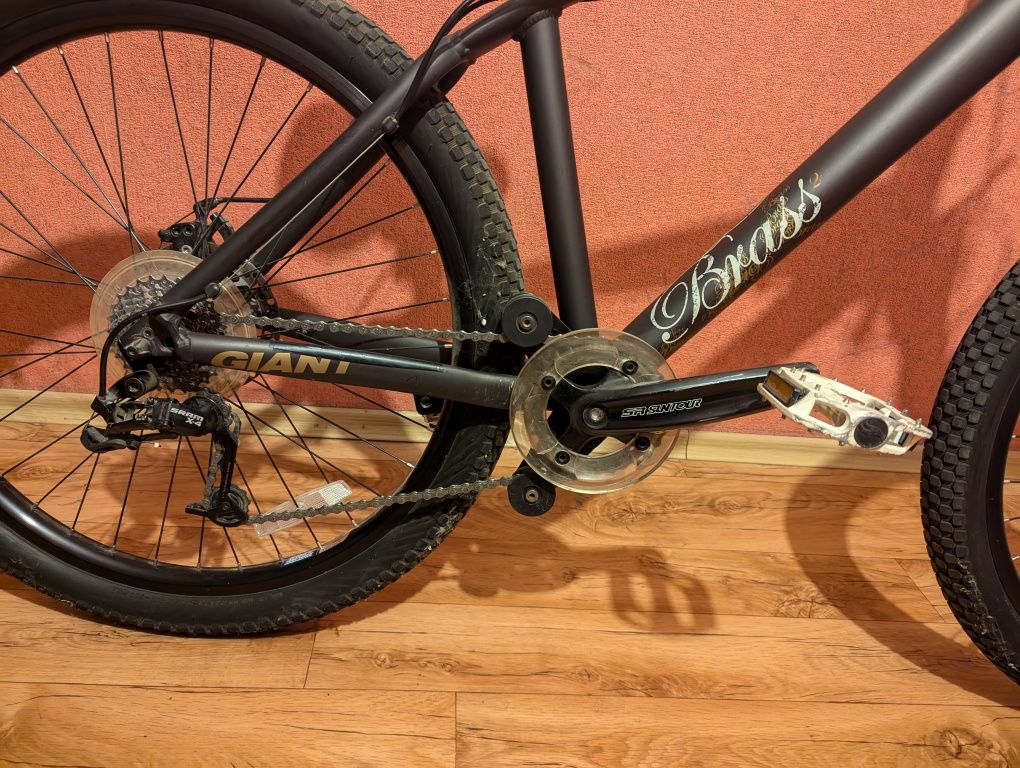 MTB GIANT Brass 2 Dirt JUMP Olx