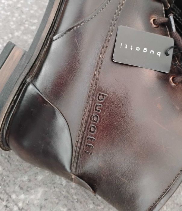 Vând ghete piele naturală, mărime mare