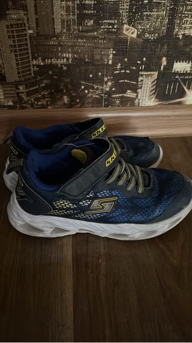 Обувь на мальчика разная