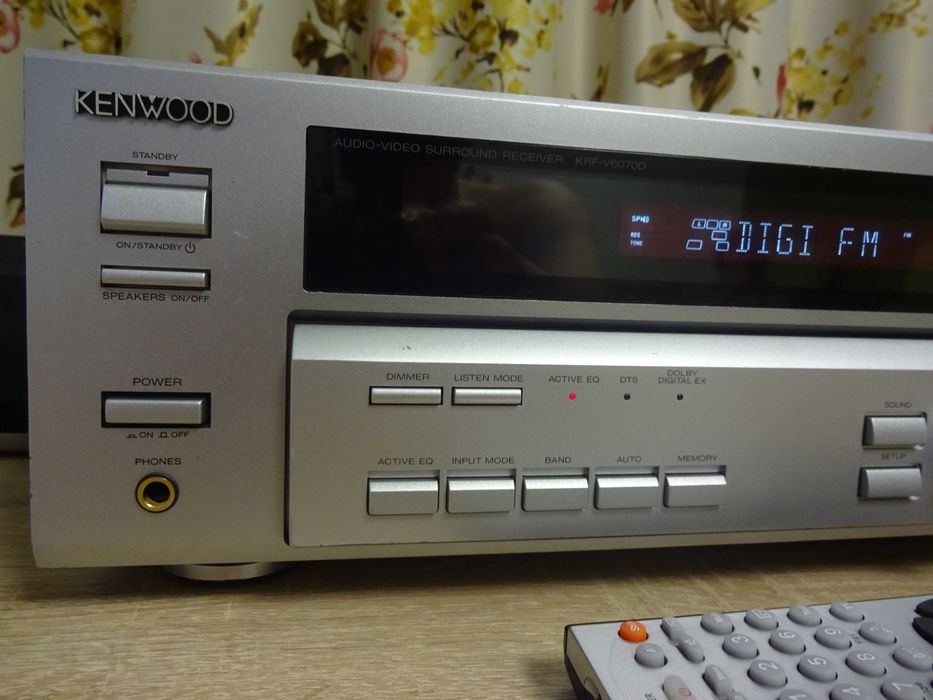 Amplificator receiver Kenwood 5x100W