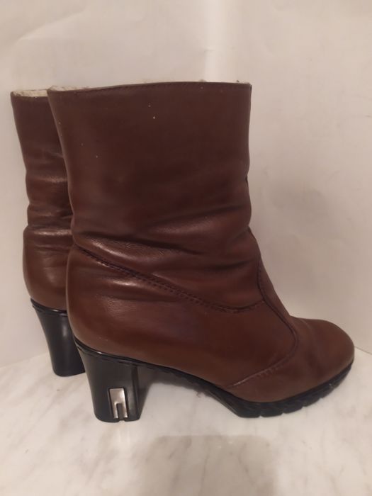 Полусапожки женские