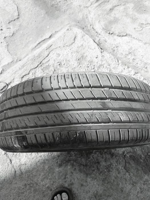 Срочно продам шины Қаскелең новые   205/60/15 срочно срочно