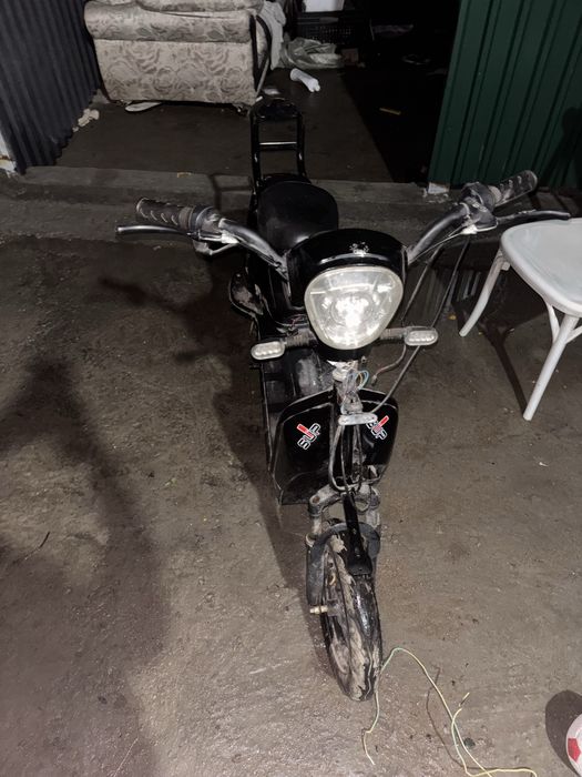 Электро самокат срочно продам