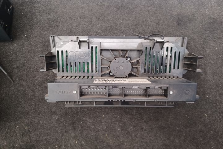 Comanda AC 8P0820043K 8P0820043K Audi A3 8P/8PA (facelift)