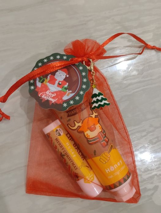 Коледни Крем за ръце и гланц за устни