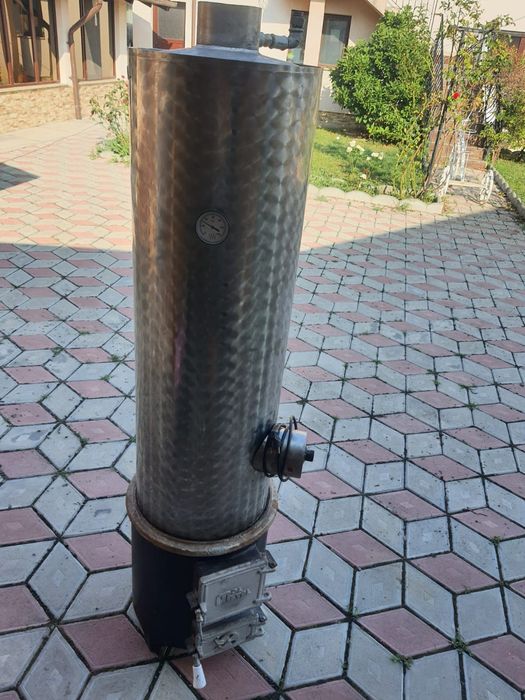 Boiler pe lemne perfect funcțional