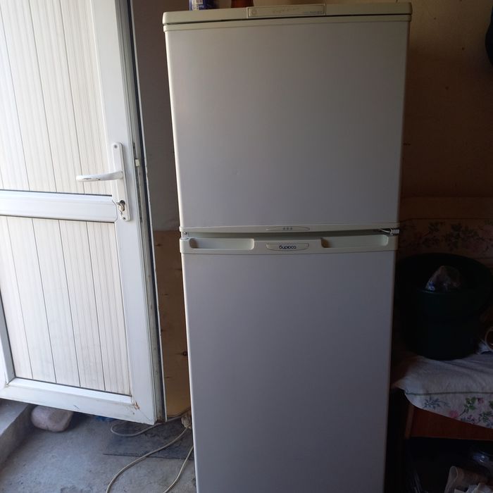 Холодильник бирюса