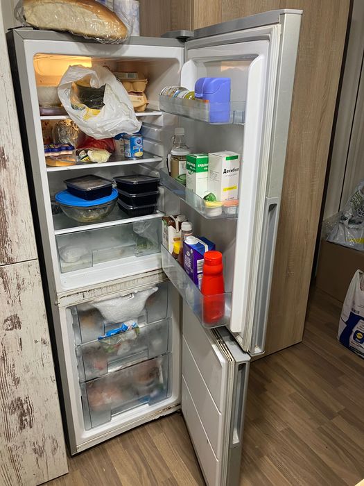 Съдомиялна и хладилник