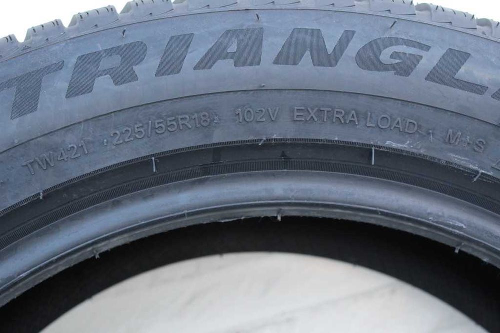 Anvelope iarna noi 225/55R18, 102V, XL, Triangle, DOT 2025