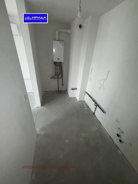 Продава се Двустаен апартамент в София, Кръстова вада - 98 кв.м за 2204 €/кв.м - Снимка #3