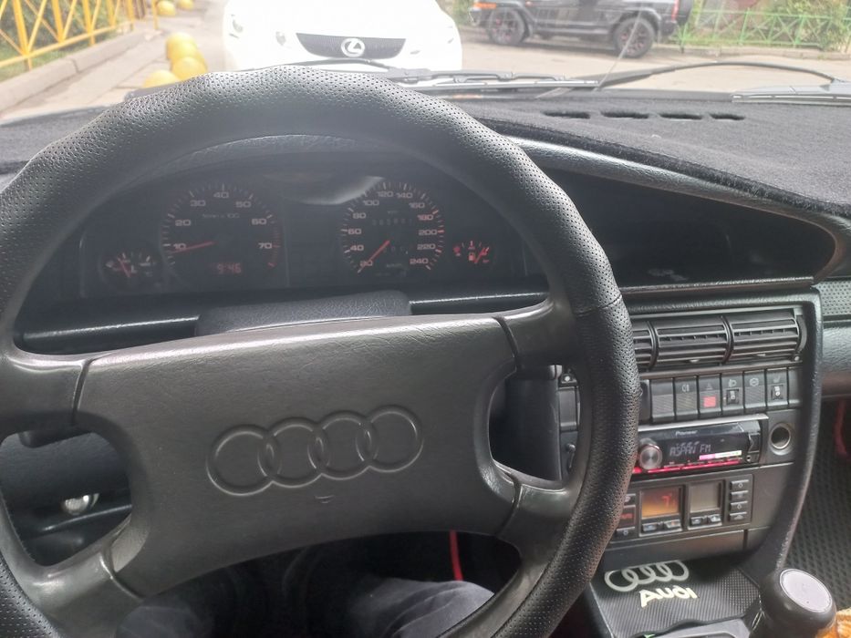 Продам ауди в хорошем состояний
