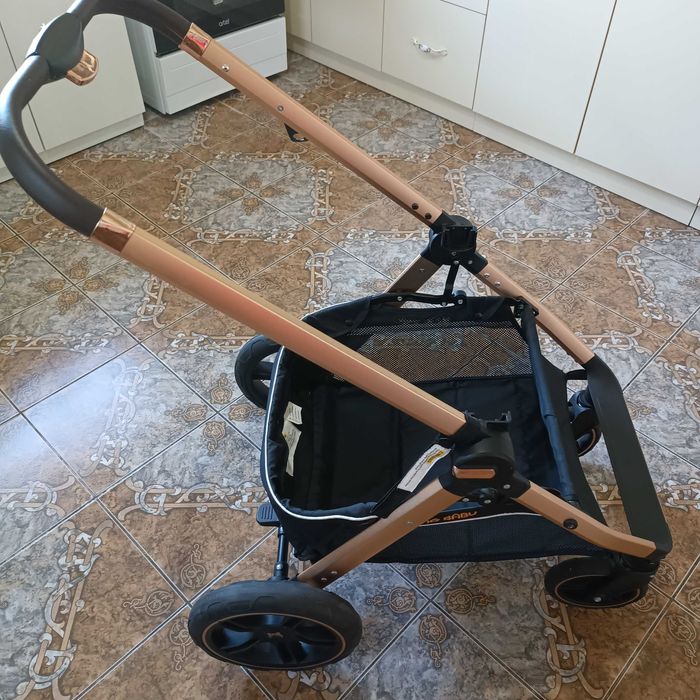 Коляска детская .