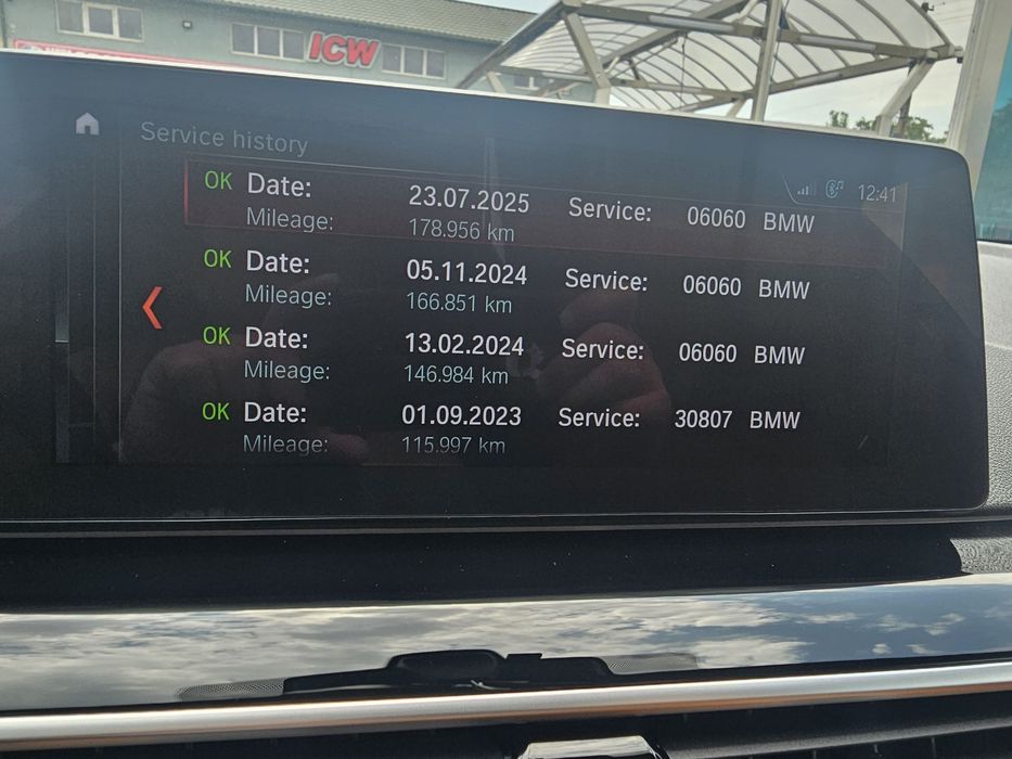 BMW seria 5 G30(530E) IPERFORMANCE