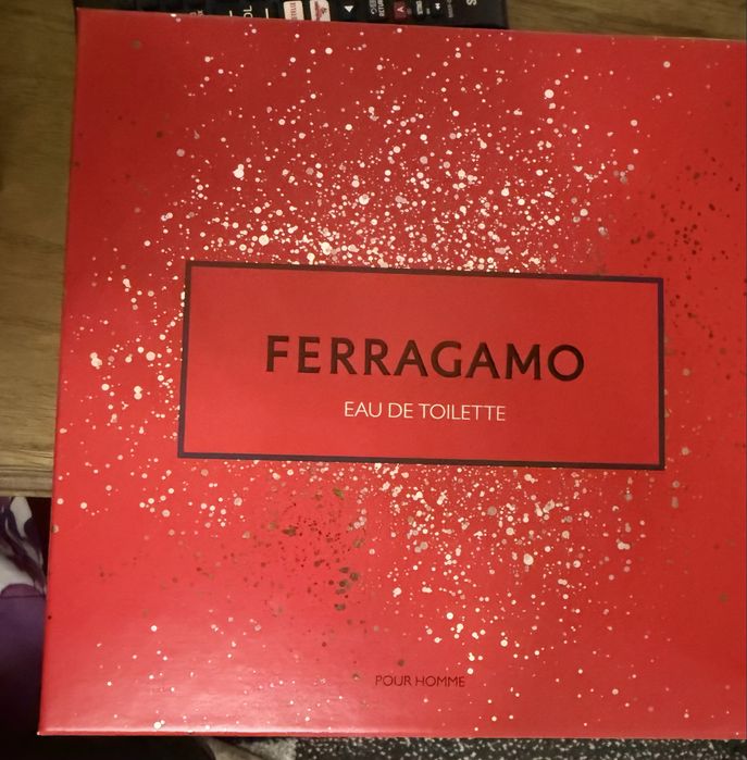 Set cadou apa de toaleta Ferragamo