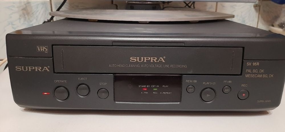 Видеомагнитофон Supra