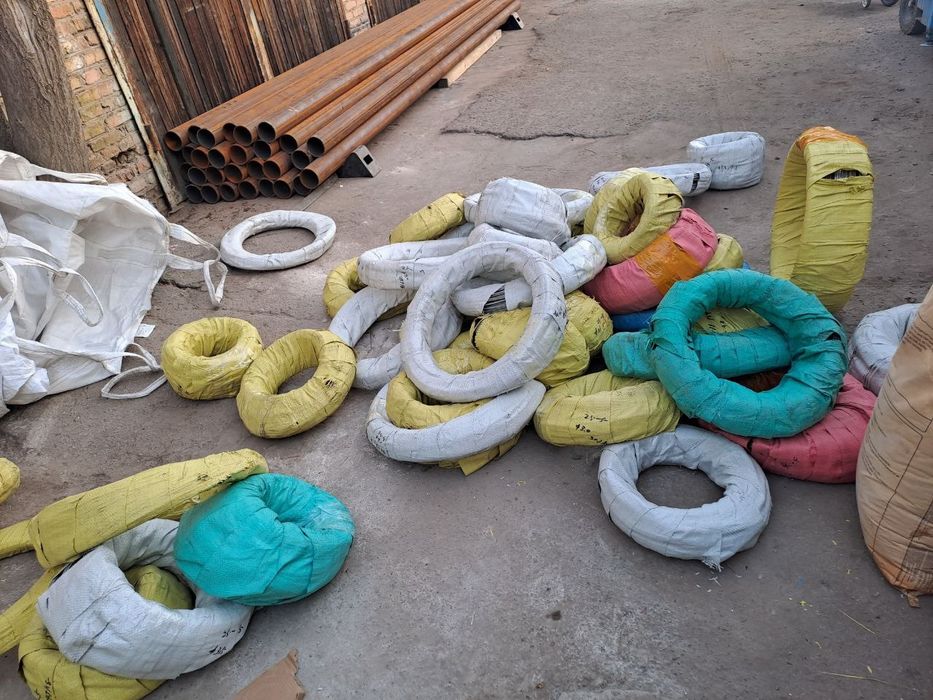 Nexrom. SIM  Tent.  Sipiral.  Mufinni. Pech