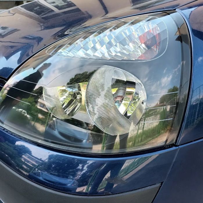 Химическо полиране на фарове