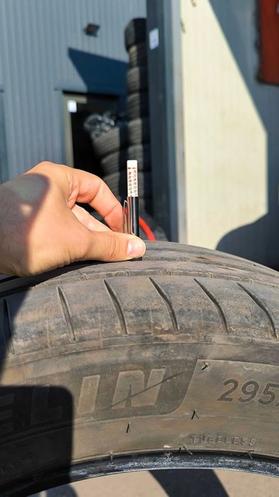Летни гуми Michelin Pilot Sport 4 295/40/19 и 265/45/19