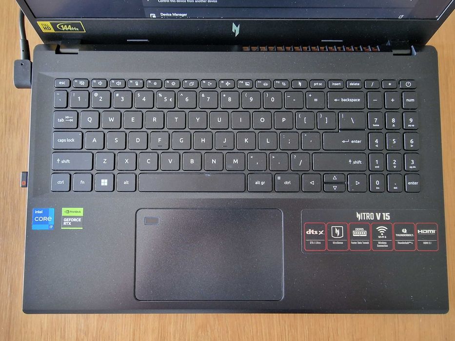 Laptop Gaming Acer Nitro V 15 i7-13620H RTX 4050 16GB SSD 512GB