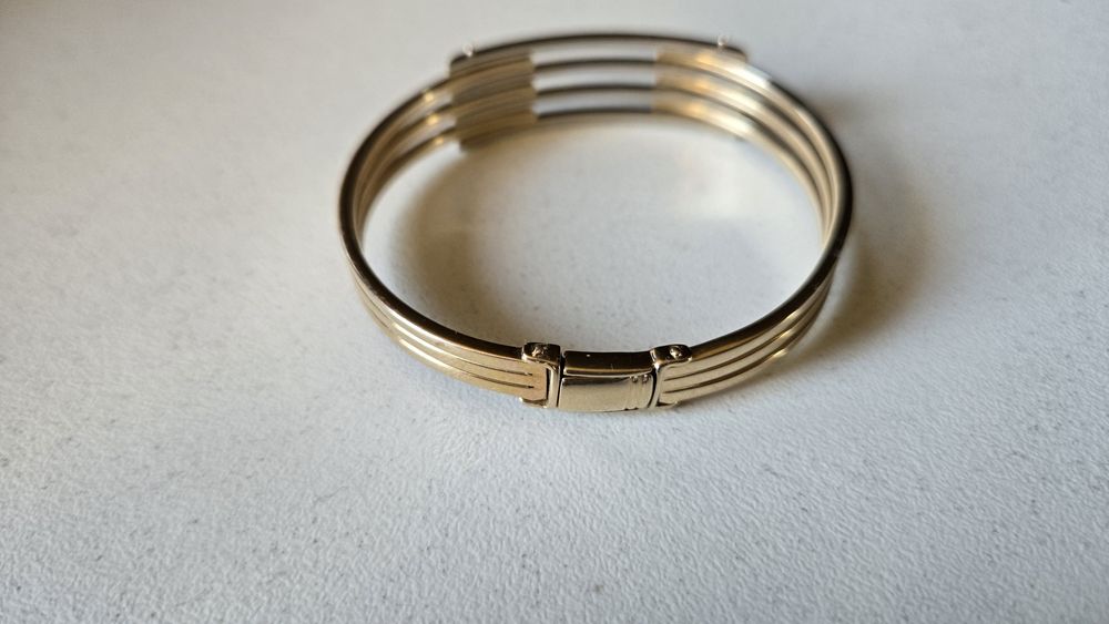 Златна дамска гривна 14,8 грама