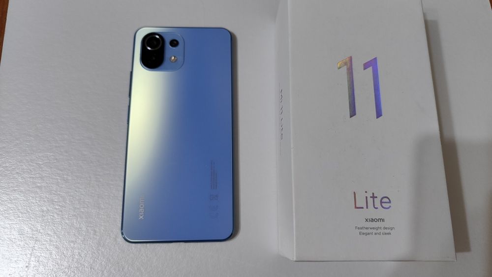 Продам xiaomi MI 11 LITE