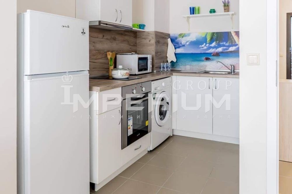 Дава се под наем Двустаен апартамент в Варна, Левски - 70 кв.м за 528.36 € - Снимка #1