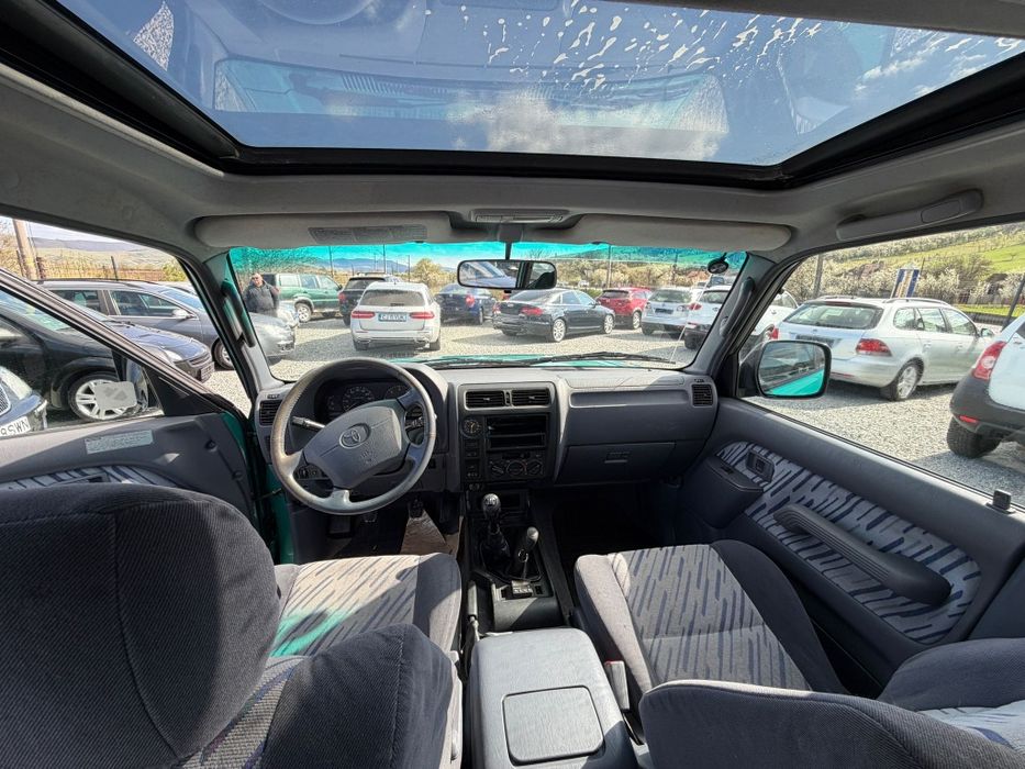 Toyota Land Cruiser Autoutilitara
