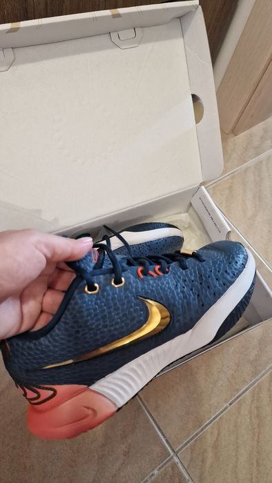 Nike LeBron 21 'Olympic' (GS) - Детски сини маратонки номер 36,5