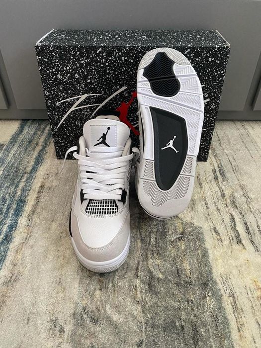 Jordan 4 military black