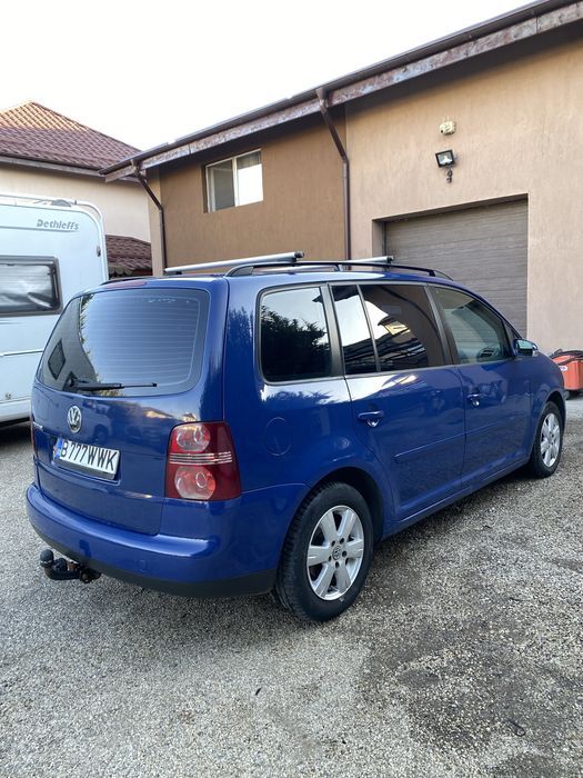 VOLKSWAGEN Touran 2004 — imagine 3